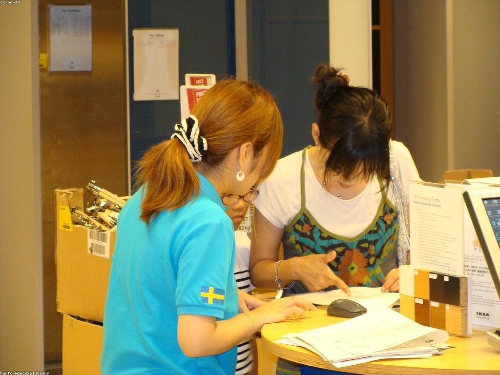 វិធីដែលប្រព័ន្ធប្រាក់រង្វាន់ជួយបង្កើនការប្តេជញ្ជូនរបស់អតិថិជន